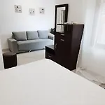 Farmhouse Qeparo ケパロ
