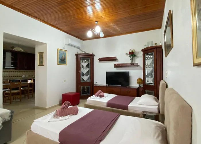 Farmhouse Qeparo