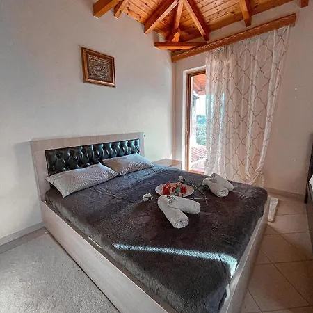 Farmhouse Qeparo Apartment Qeparo
