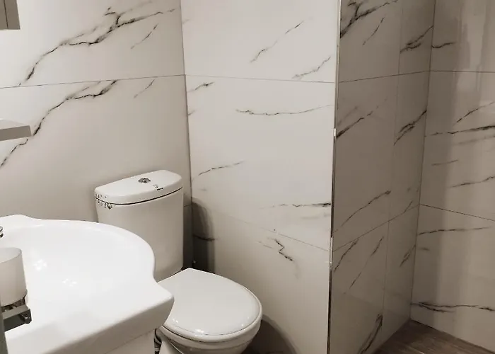 公寓 Farmhouse Qeparo