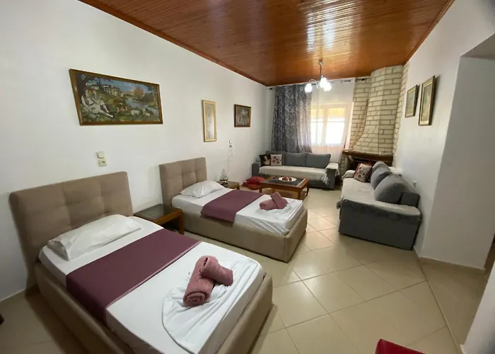 Farmhouse Qeparo 公寓